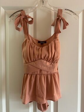 Trixxi Dusty Peach Tie-Shoulder Peplum Tank